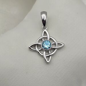 Sterling Silver 925 Witches Knot Blue Moissanite Pendant